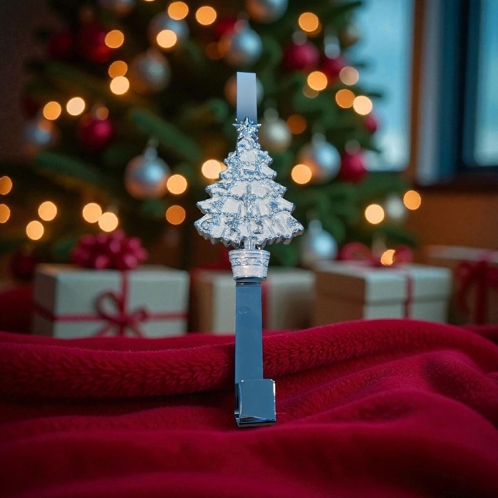 Christmas Tree Wreath Holder- Christmas Decor